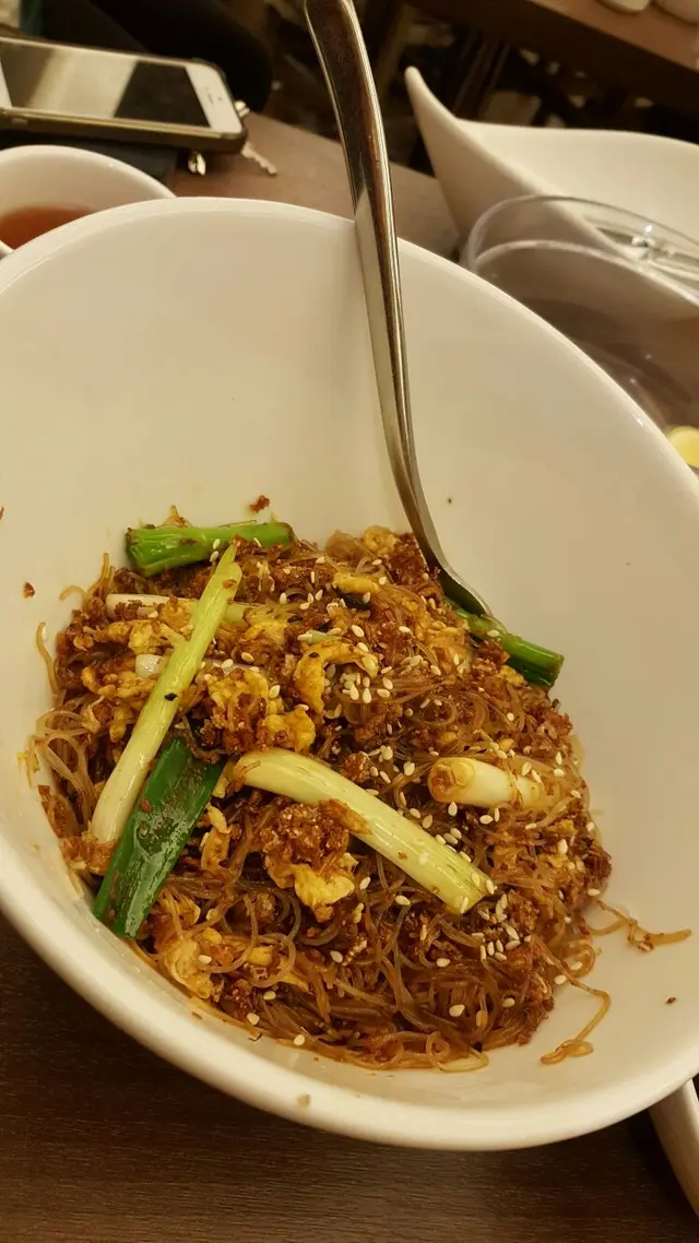 避風塘二食炒米粉