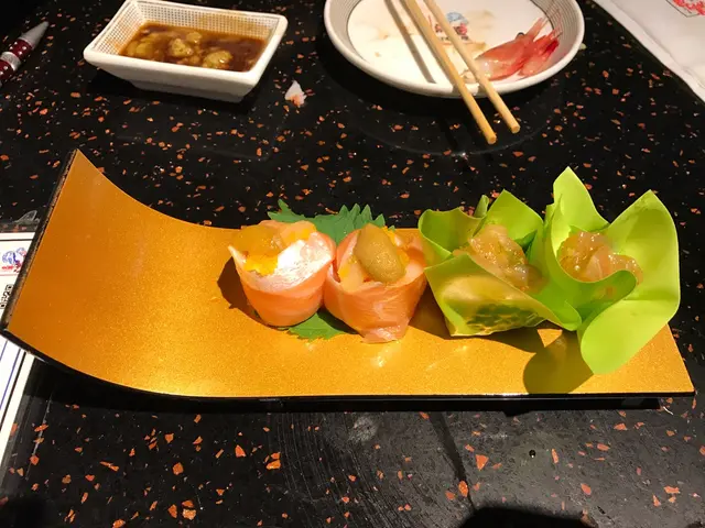 海膽冇腥味，泰式壽司令人驚喜