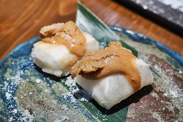 燒年糕伴花生醬及糖