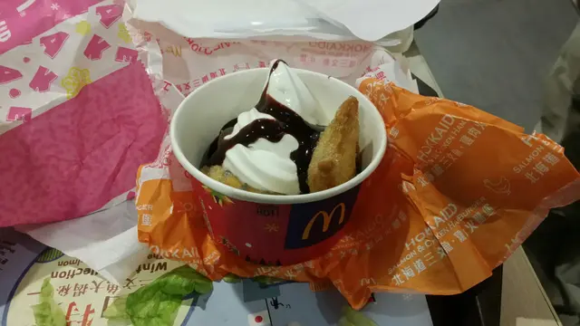 新地黑朱古力脆