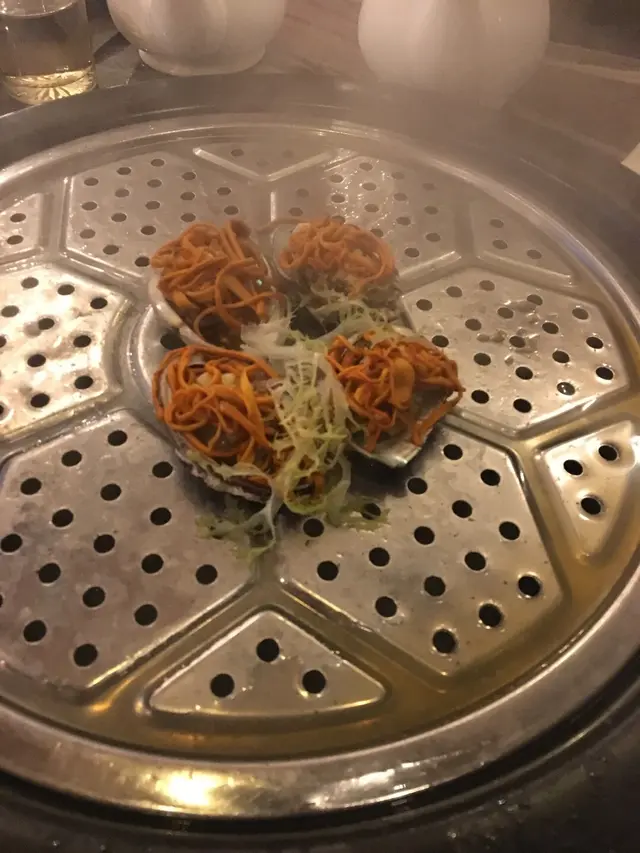蟲草花蒸鮑魚