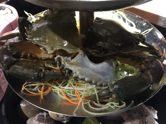 原隻肉蟹斬件上枱,驟眼看來斤兩十足😍