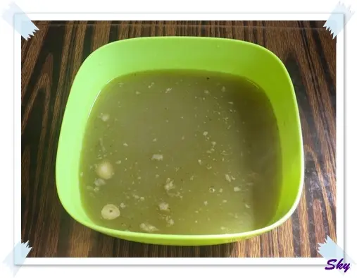 菜乾白菜鴨腎南北杏本地鮮豬骨老火湯