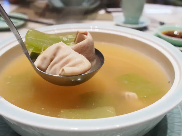鹹菜豬肚湯