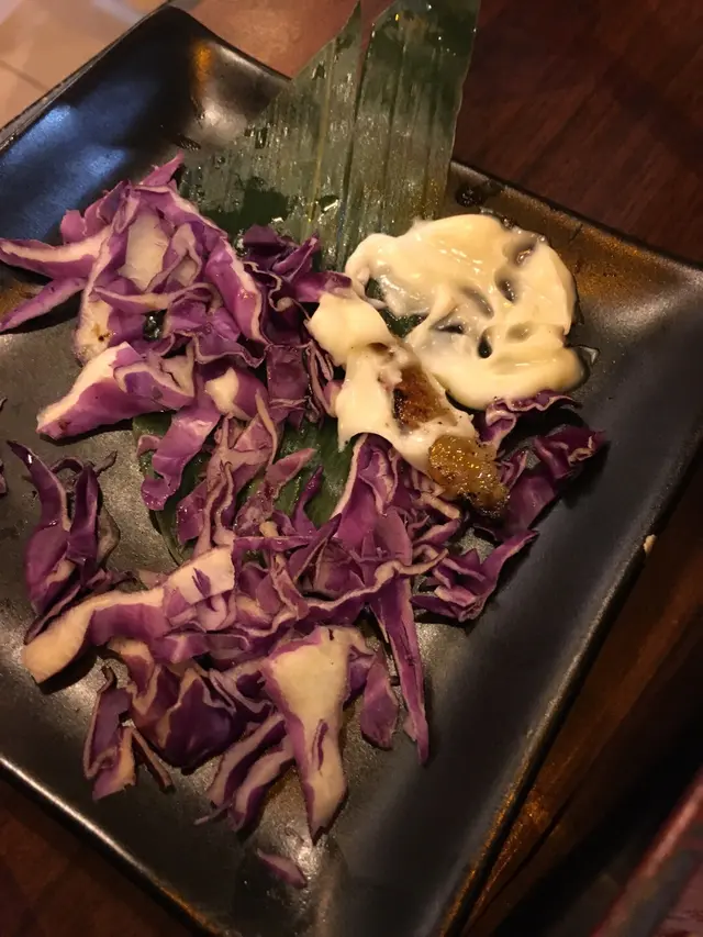 細到呢 又燒到黑左 如果無沙律醬都唔知食緊乜野😰😰😰😰