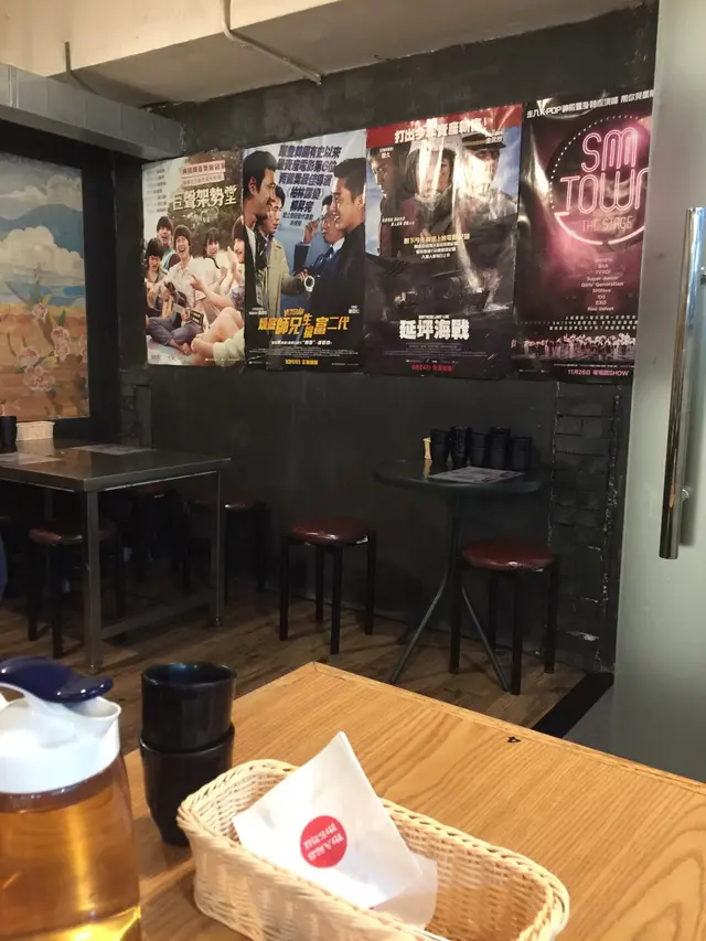 看見店內環境寬敞明亮又清潔衛生