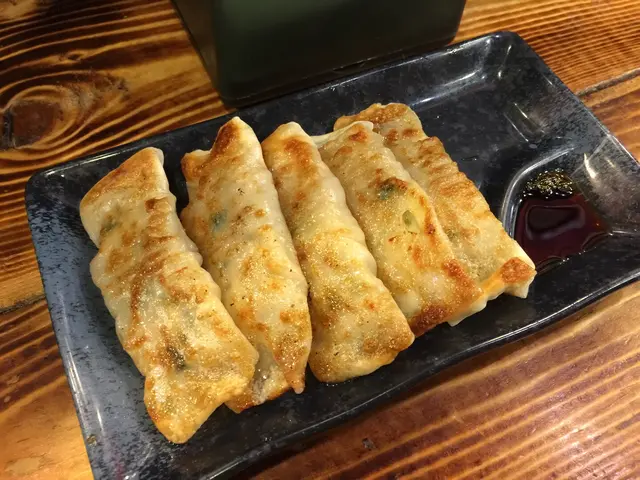 雞軟骨餃子