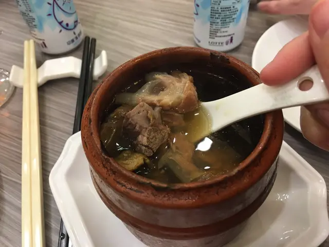 姬崧茸燉螺肉