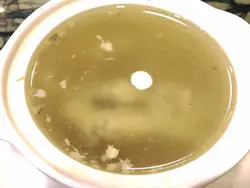 花生鸡脚汤