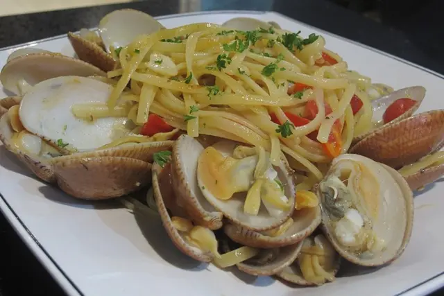 蒜片花甲扁意粉