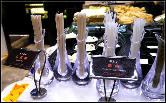 綠茶麵、白素麵和葛絲