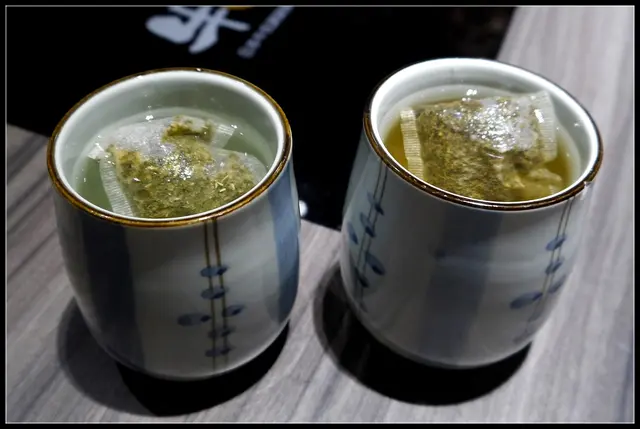 玄米茶、凍頂烏龍茶