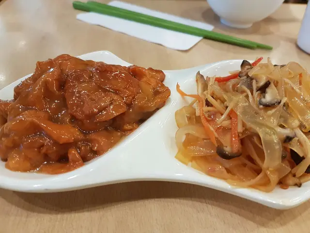 糖醋生根+麻辣粉皮
