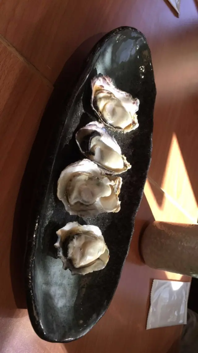 鐵盒蒸生蠔