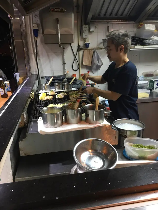 平時係肥仔師傅,今次係小智師傅