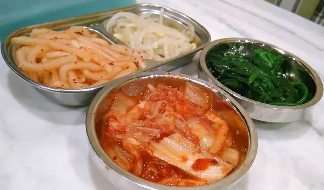 韓式前菜四小碟