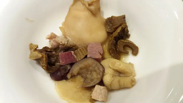 日本姬松茸秘魯瑪卡燉螺頭茶壺湯