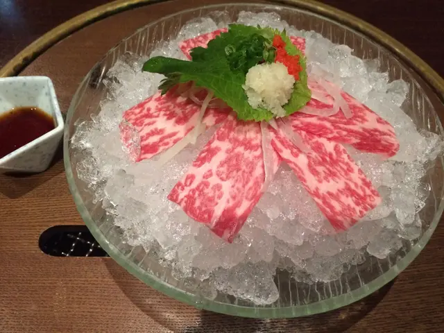 和牛刺身