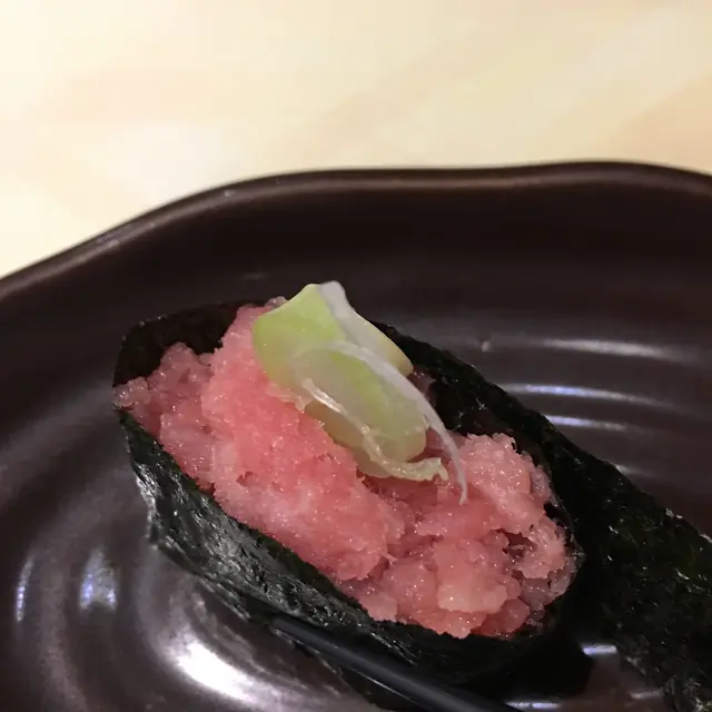 京蔥吞拿魚蓉壽司