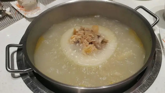 瑤柱白玉滑雞鍋