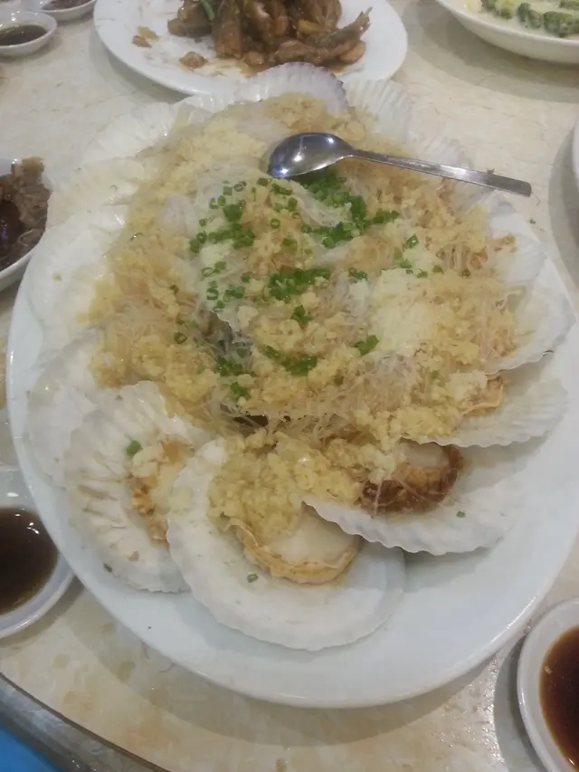 蒜蓉粉絲蒸帶子