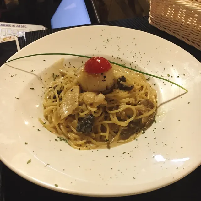 法國牛肝菌帶子忌廉汁意大利粉