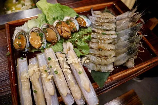 去殼貴妃虎蝦、花開寶貴飽、愛爾蘭蟶子王