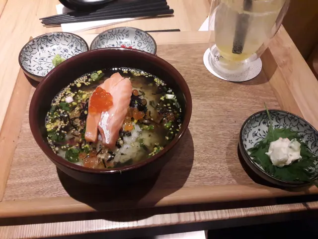 鮭魚親子茶漬飯