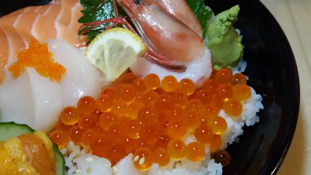 極上赤山刺身飯