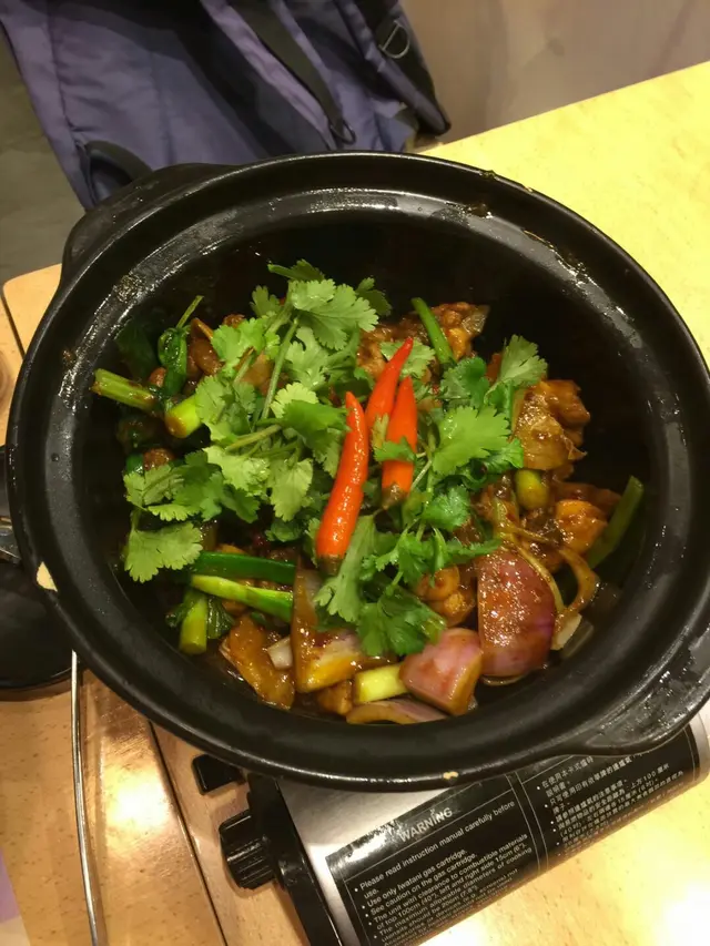 重慶麻辣雞煲