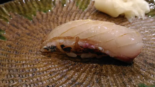 炭火網燒深海池魚