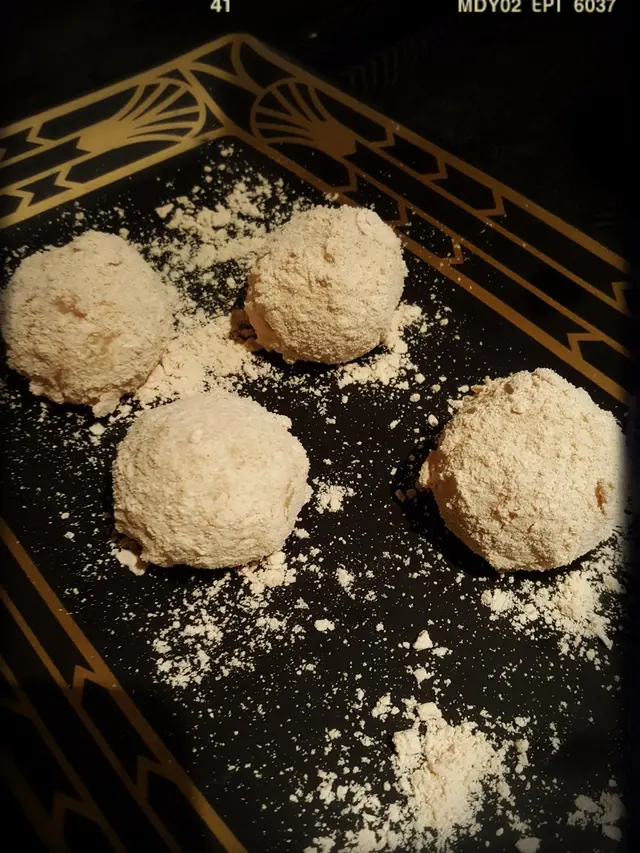 流心可可糯米糍（$42/四粒）