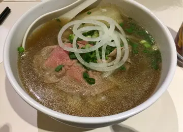 生牛肉河粉