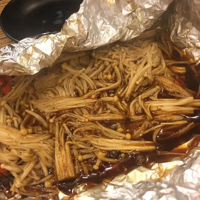 麻辣金針菇