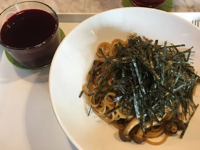 日式海苔蟹味菇意大利粉