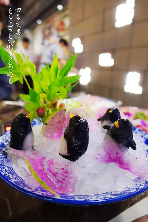 南極小企鵝