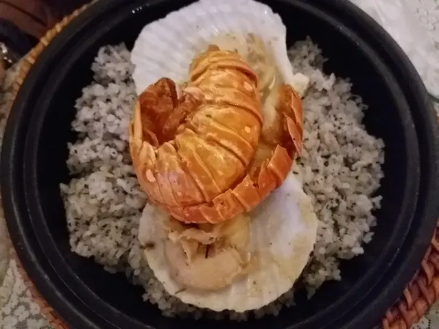 黑松露龍蝦帶子飯 (好像是特別為朋友做的)