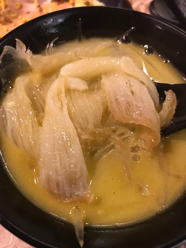 雞燉翅