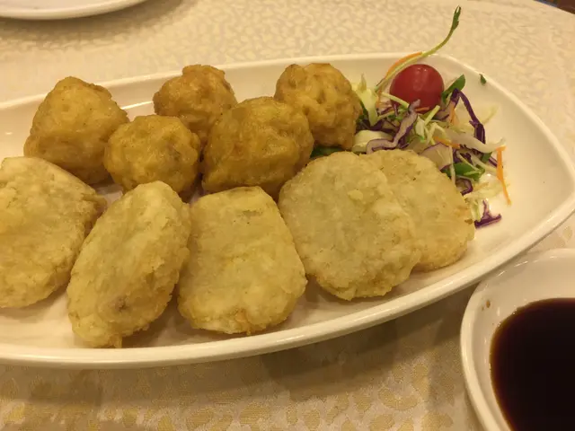 墨魚卷拼蝦棗