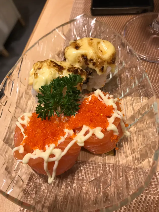 花之戀人、芝士炸蝦卷