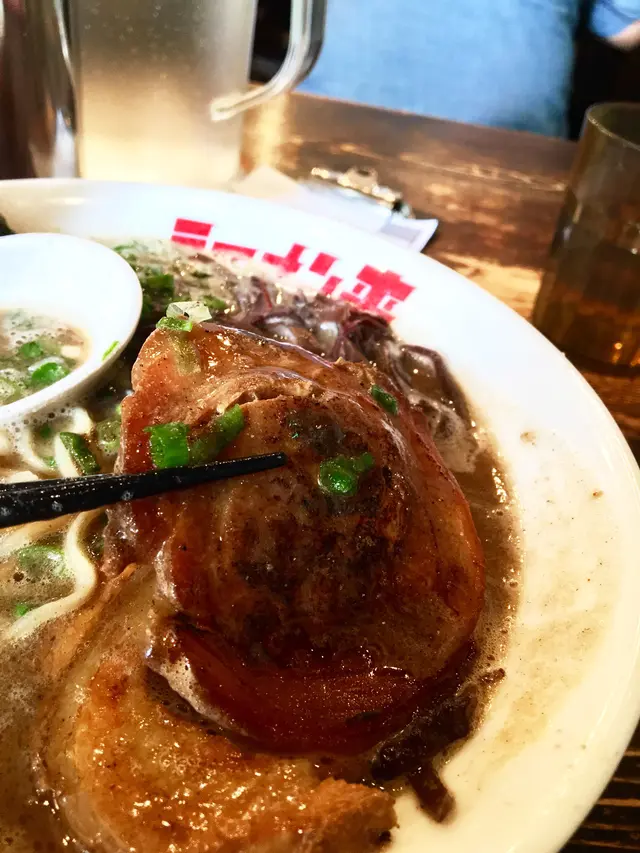 濃厚魚介豚骨湯麵