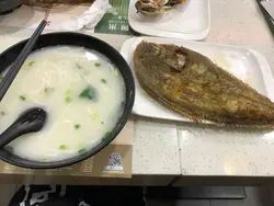 原條左口魚米線