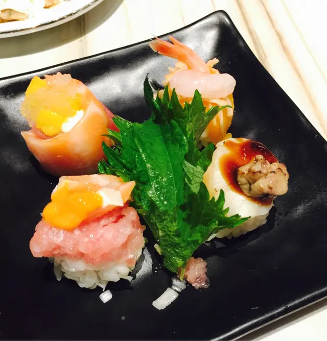 花之戀, 鵝肝壽司