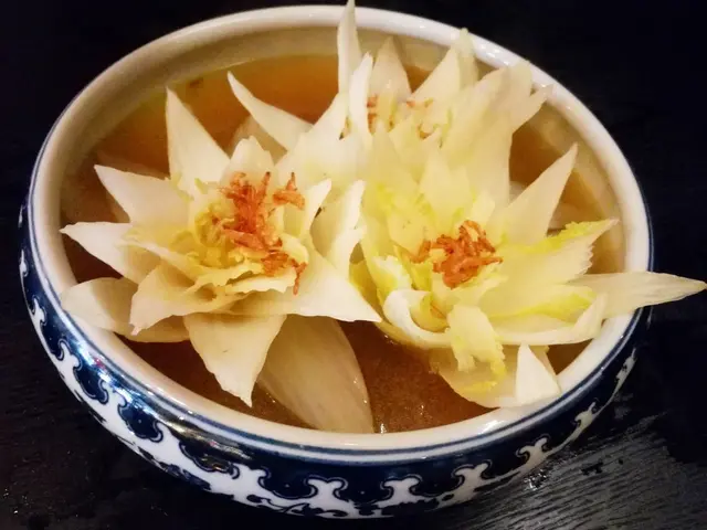 不值这个价。真的除了花拳绣腿就没了