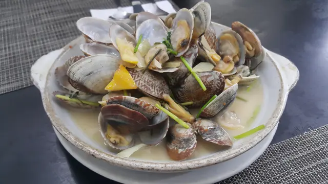 味道有水準, 但這次碎殼較多, 咬到牙痛