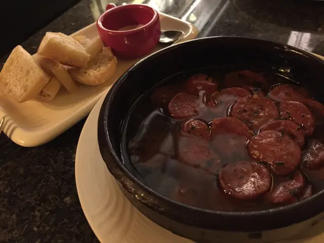 Chorizo in Apple Cider