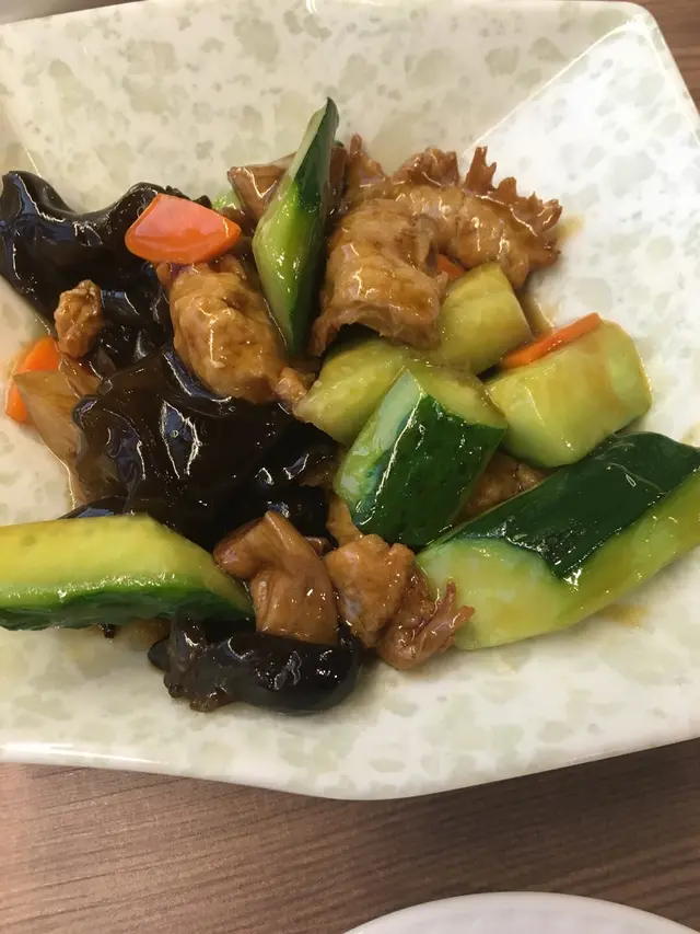 是日套餐A: 青瓜木耳杏鮑牛蒡飯