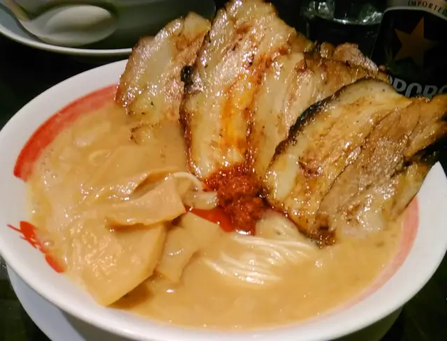 特盛炙燒豚肉拉麵