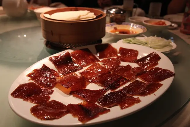 香脆鴨皮連薄餅