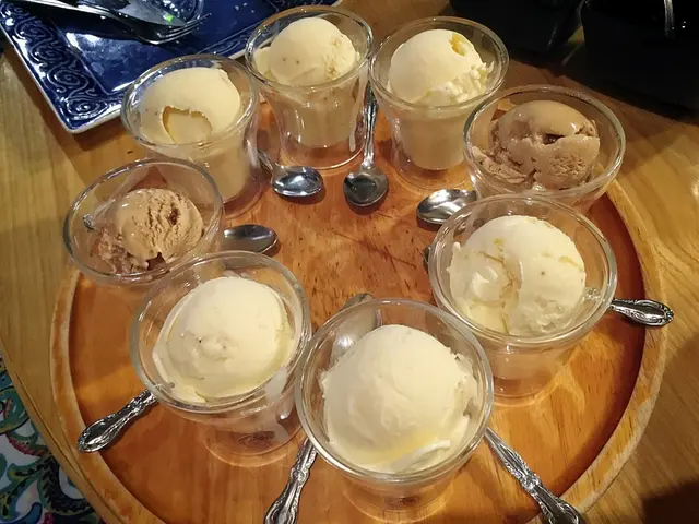 無花果味,口感香滑,濃味豐富,配搭甜酒,帶出酸味。